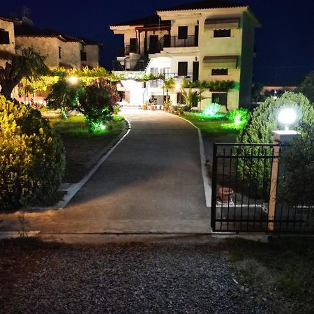 Studio Nastasia Afytos Exterior photo